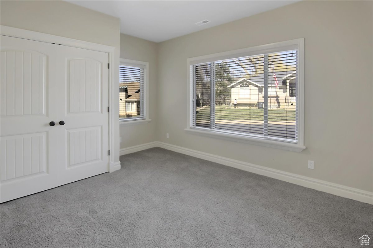 South Ogden, Utah 84403, United States, 5 Bedrooms Bedrooms, ,3 BathroomsBathrooms,Residential,Pending,62100