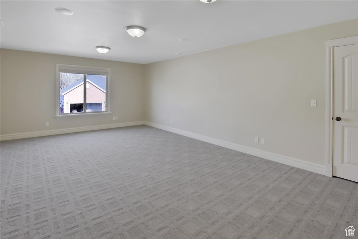 South Ogden, Utah 84403, United States, 5 Bedrooms Bedrooms, ,3 BathroomsBathrooms,Residential,Pending,62100