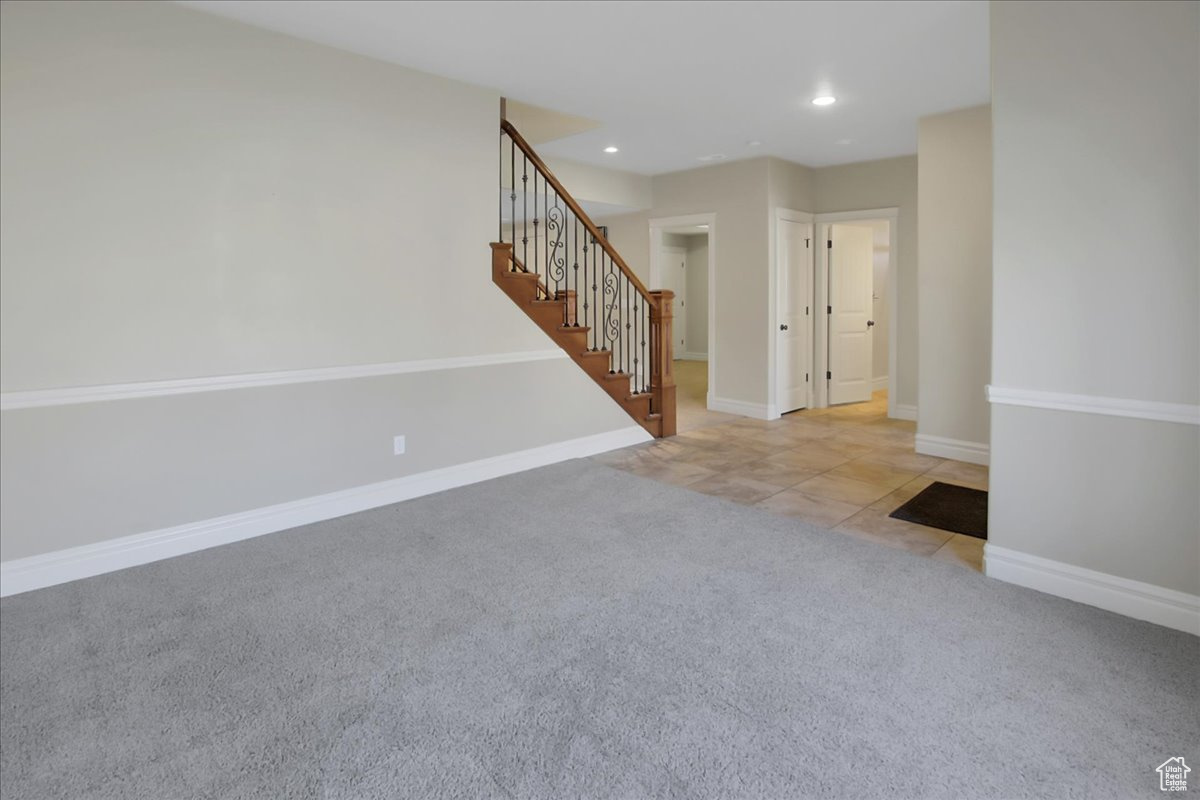 South Ogden, Utah 84403, United States, 5 Bedrooms Bedrooms, ,3 BathroomsBathrooms,Residential,Pending,62100