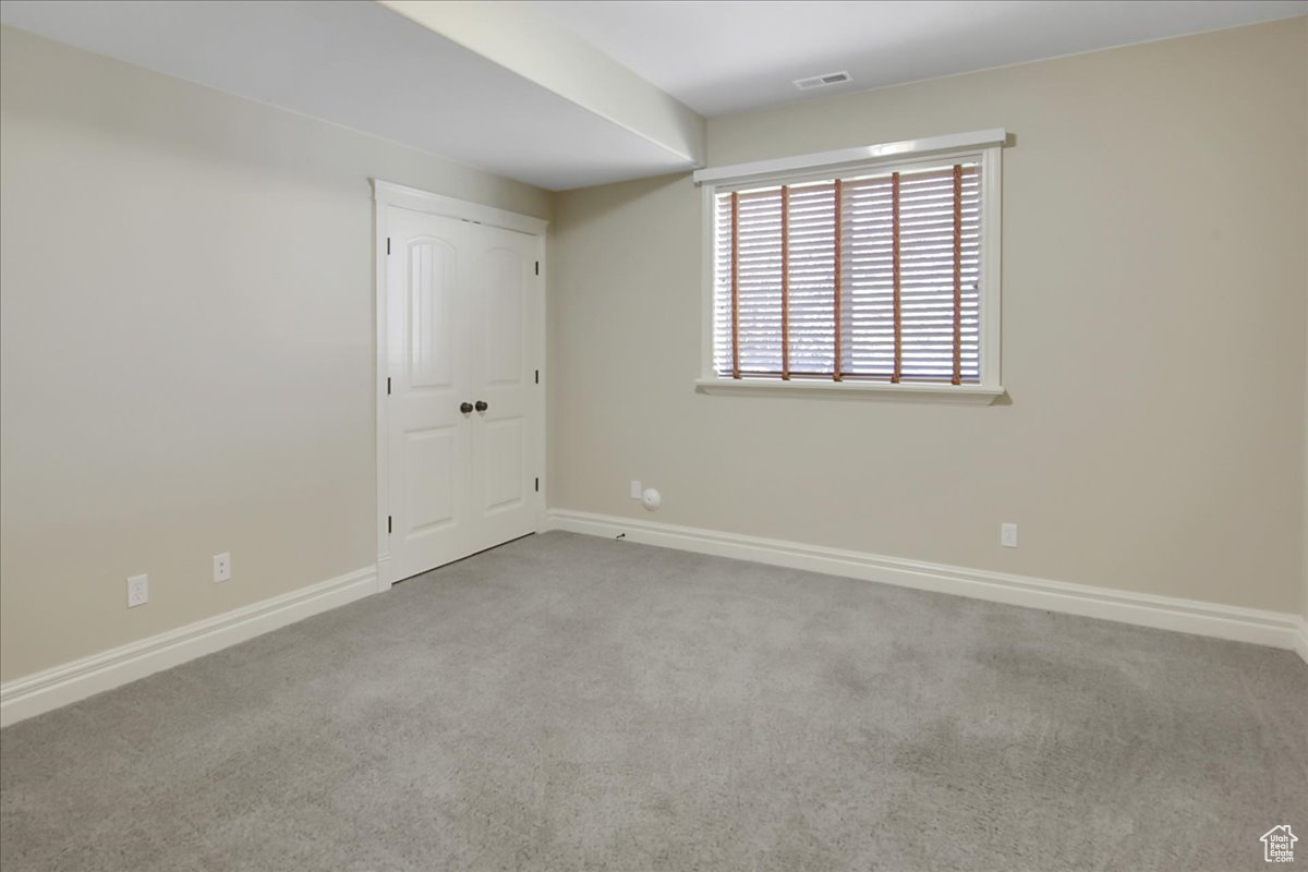 South Ogden, Utah 84403, United States, 5 Bedrooms Bedrooms, ,3 BathroomsBathrooms,Residential,Pending,62100