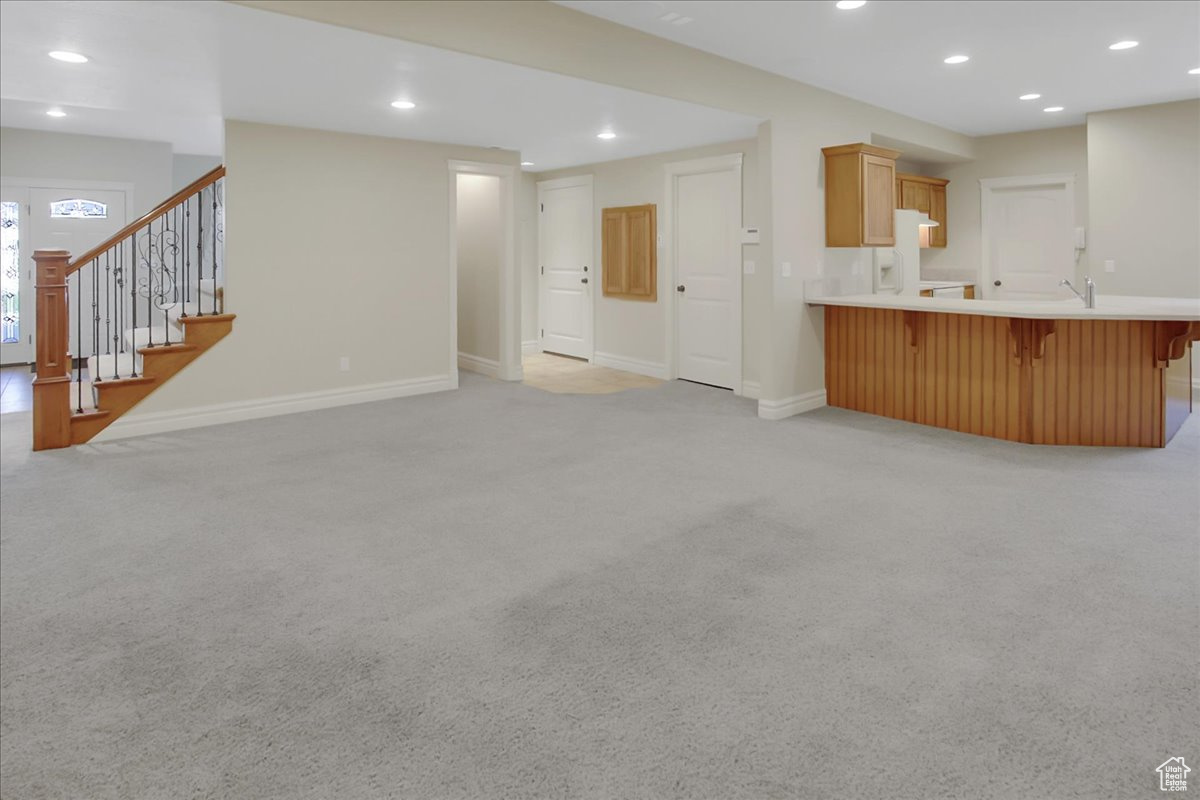 South Ogden, Utah 84403, United States, 5 Bedrooms Bedrooms, ,3 BathroomsBathrooms,Residential,Pending,62100