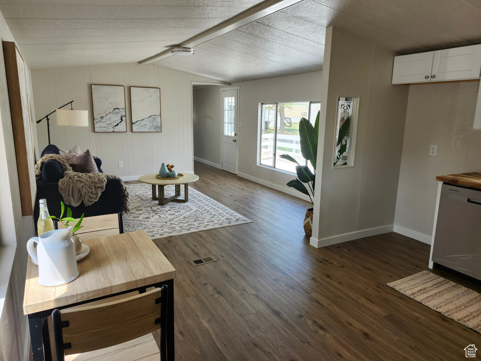 QUAIL RIDGE MOBILE HOME COMMUNITY - Residential
