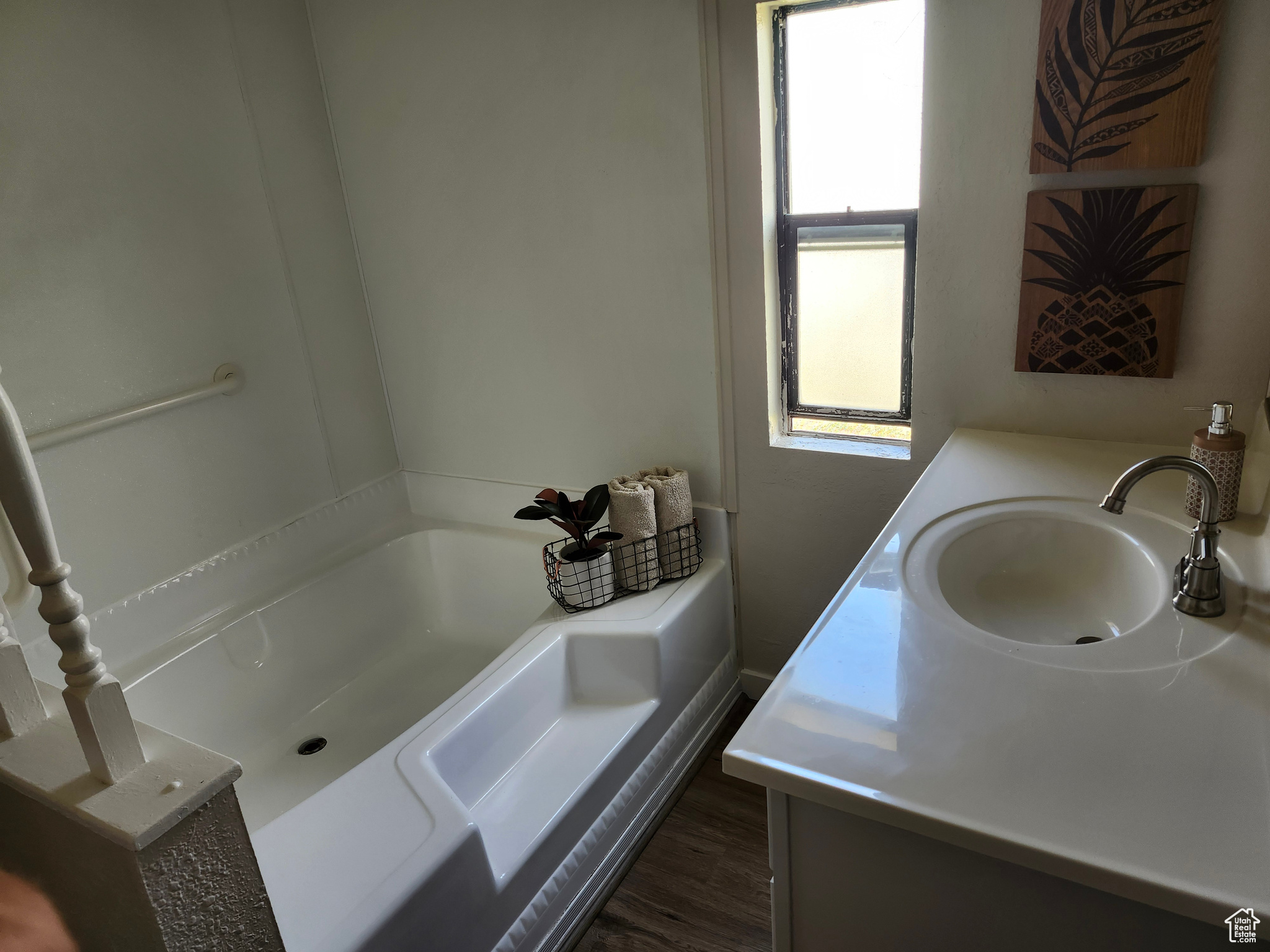 QUAIL RIDGE MOBILE HOME COMMUNITY - Residential
