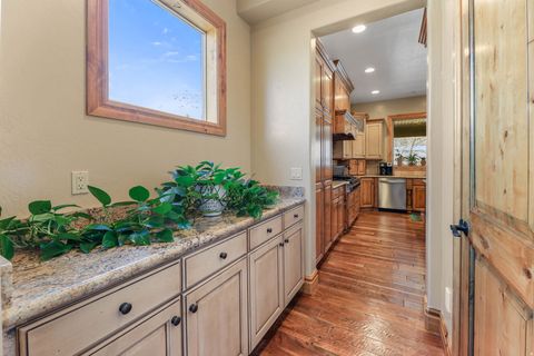 Tiny photo for 5885 S TOLCATE LN, Holladay, UT 84121 (MLS # 2135968)