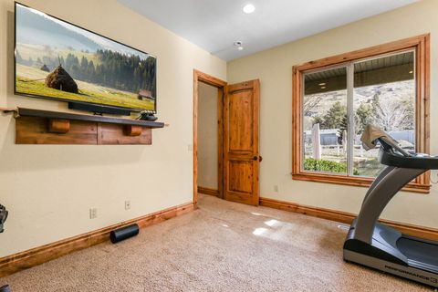 Tiny photo for 5885 S TOLCATE LN, Holladay, UT 84121 (MLS # 2135968)