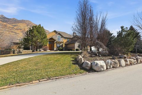 Tiny photo for 5885 S TOLCATE LN, Holladay, UT 84121 (MLS # 2135968)