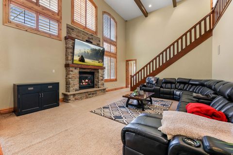 Tiny photo for 5885 S TOLCATE LN, Holladay, UT 84121 (MLS # 2135968)