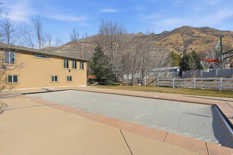 Tiny photo for 5885 S TOLCATE LN, Holladay, UT 84121 (MLS # 2135968)