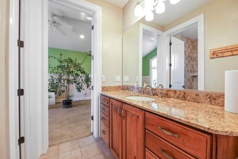 Tiny photo for 5885 S TOLCATE LN, Holladay, UT 84121 (MLS # 2135968)