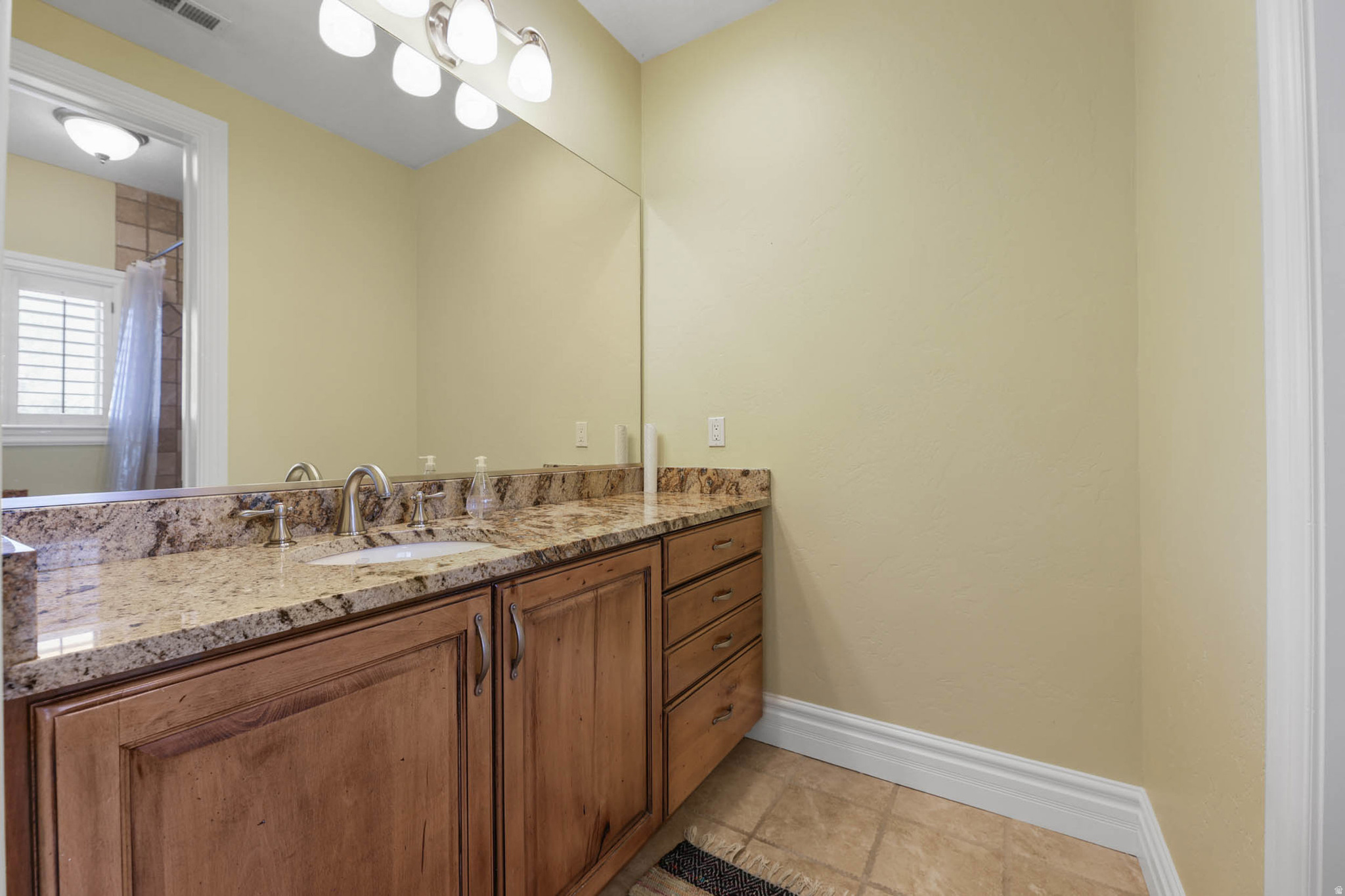 TOLCATE WOODS - Residential