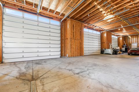 Tiny photo for 5885 S TOLCATE LN, Holladay, UT 84121 (MLS # 2135968)