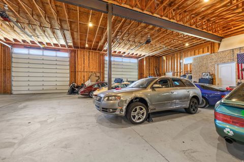 Tiny photo for 5885 S TOLCATE LN, Holladay, UT 84121 (MLS # 2135968)