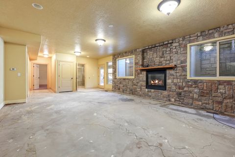Tiny photo for 5885 S TOLCATE LN, Holladay, UT 84121 (MLS # 2135968)