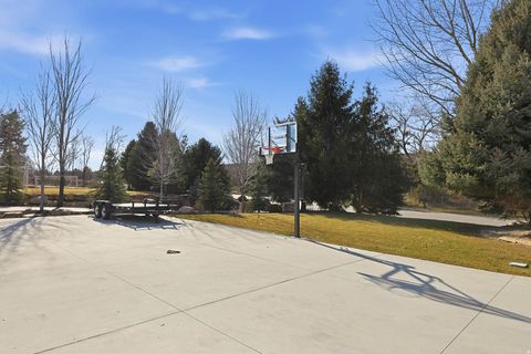 Tiny photo for 5885 S TOLCATE LN, Holladay, UT 84121 (MLS # 2135968)