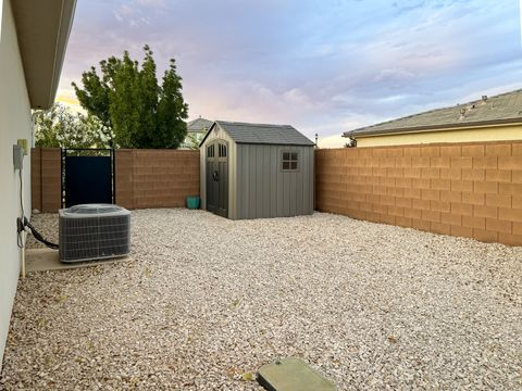 Tiny photo for 1562 E SUNSHINE CIR, Saint George, UT 84790 (MLS # 2158668)