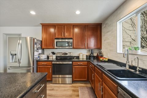 Tiny photo for 1252 W 520 S, Spanish Fork, UT 84660 (MLS # 2153167)