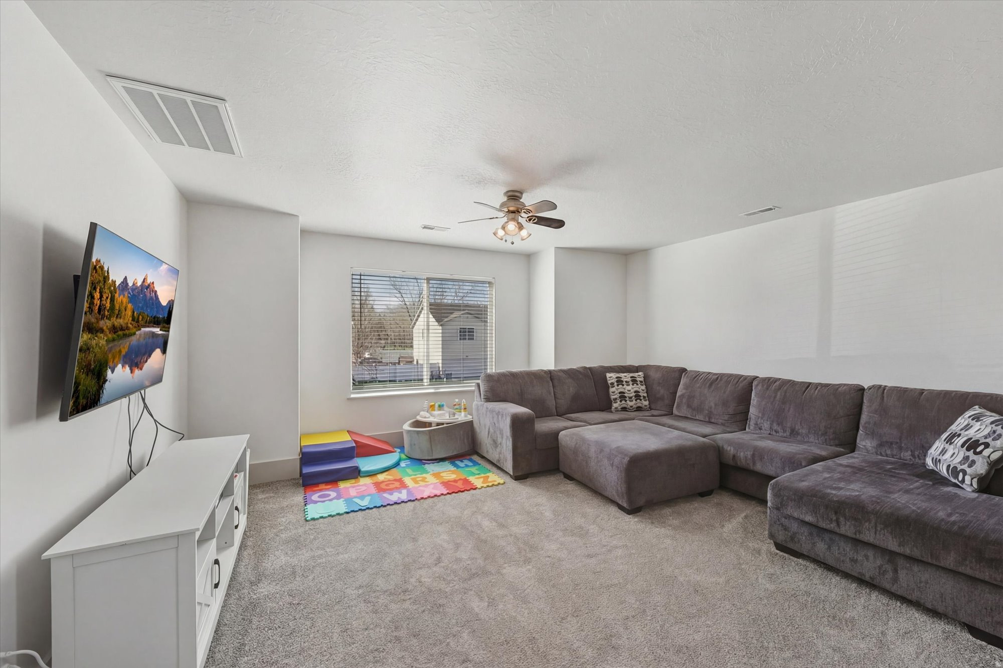 SPANISH FIELDS - Residential