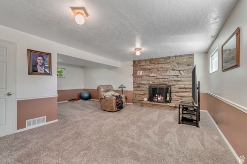 Tiny photo for 505 S MELANIE LN E, Pleasant Grove, UT 84062 (MLS # 2117304)
