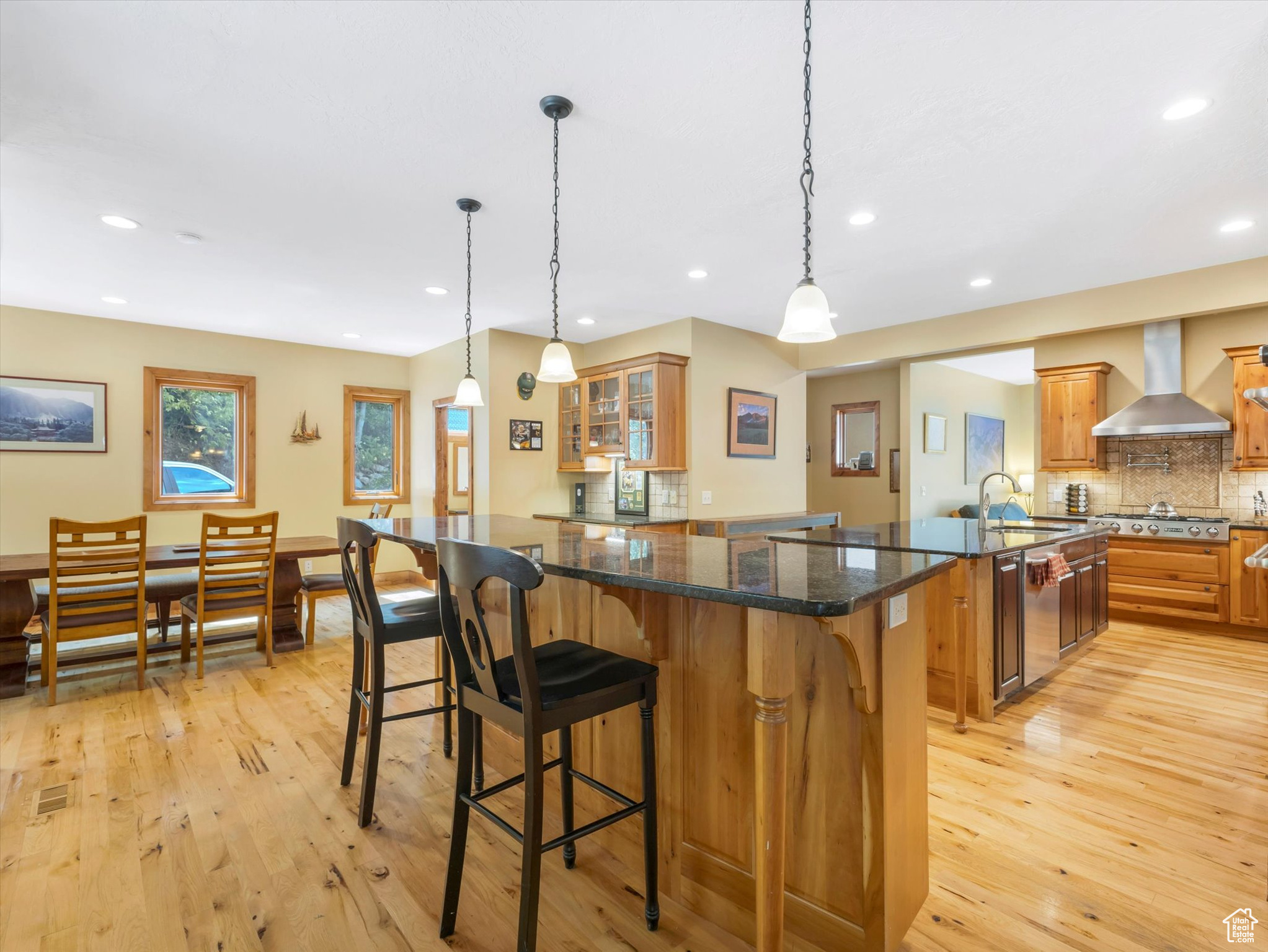 422 S Maryfield Dr, Salt Lake City, Utah image 9