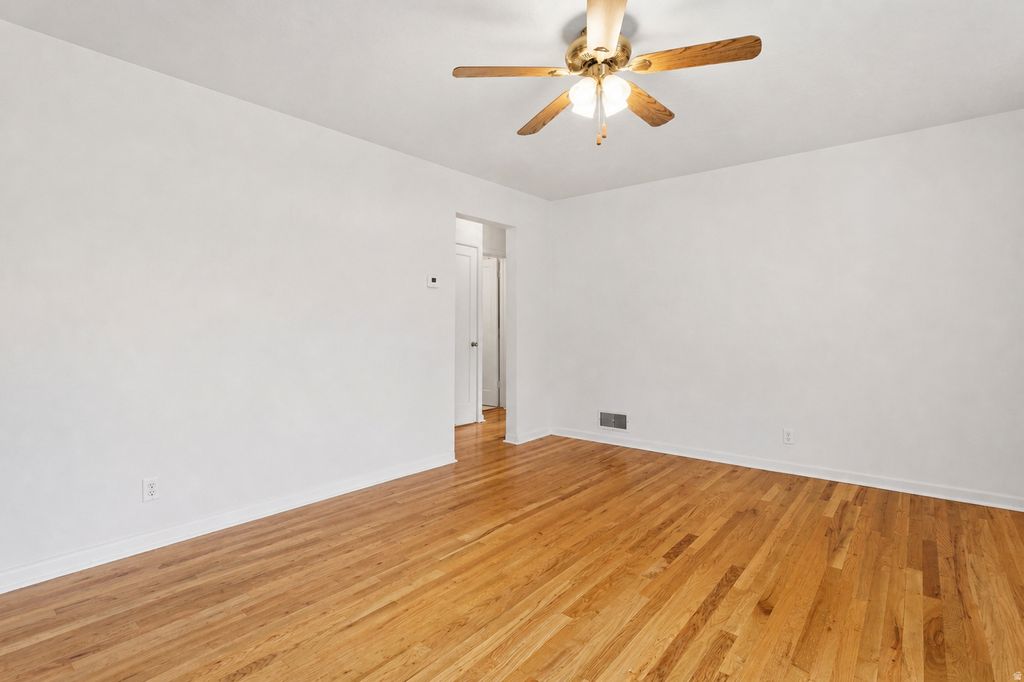 Photo of 718 E ELGIN AVE, Millcreek, UT 84106 (MLS # 2154820)