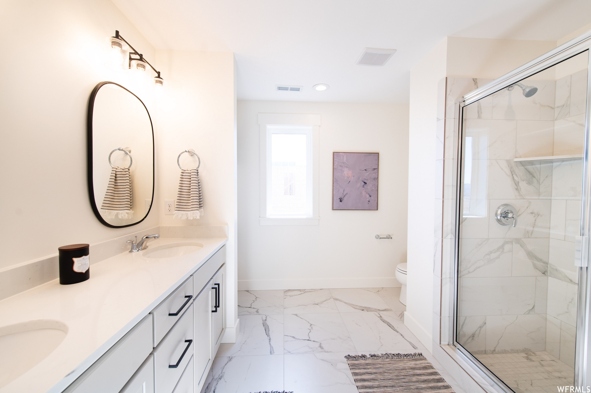 DAYBREAK - Residential