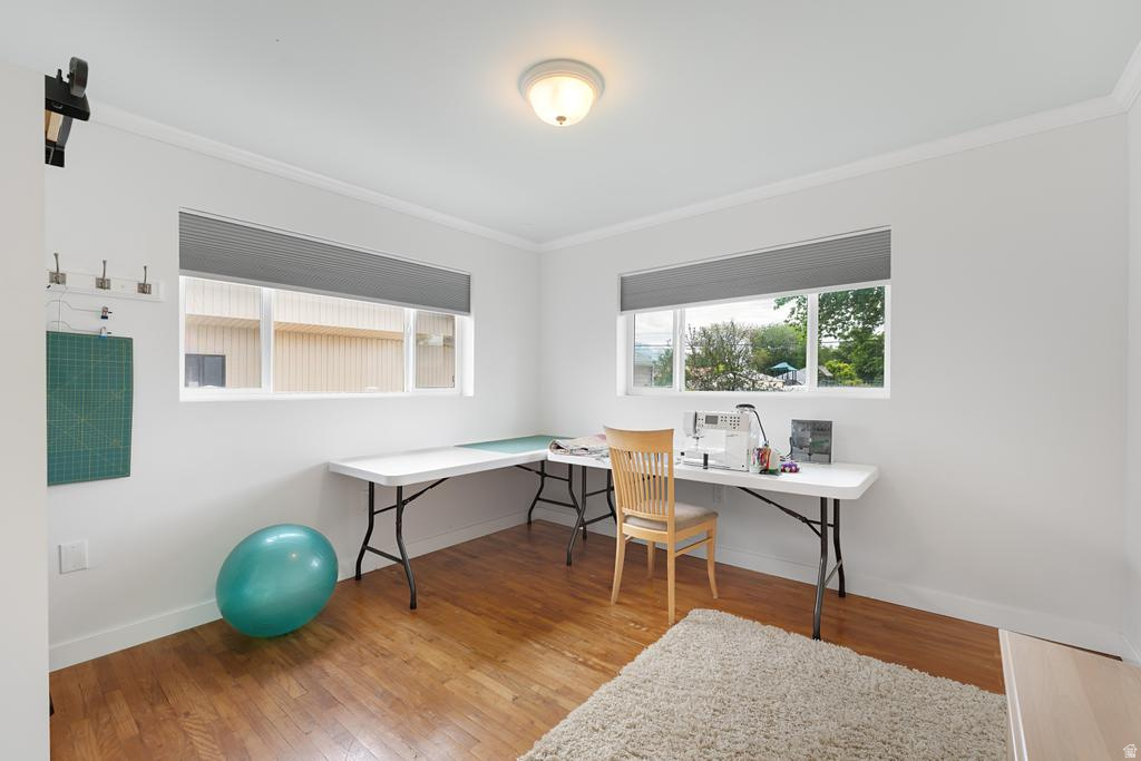 TWIN PEAKS CIRCLE - Residential