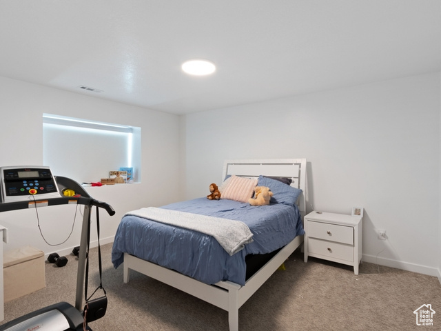 GROVE AT GREEN FARMS - Residential