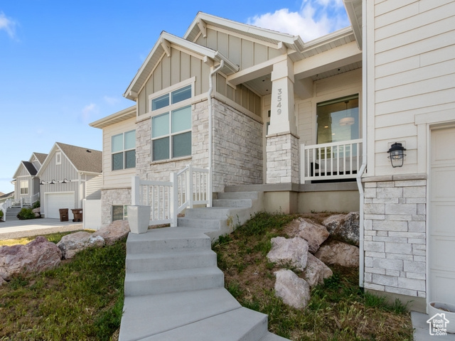 GROVE AT GREEN FARMS - Residential