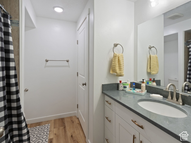 GROVE AT GREEN FARMS - Residential