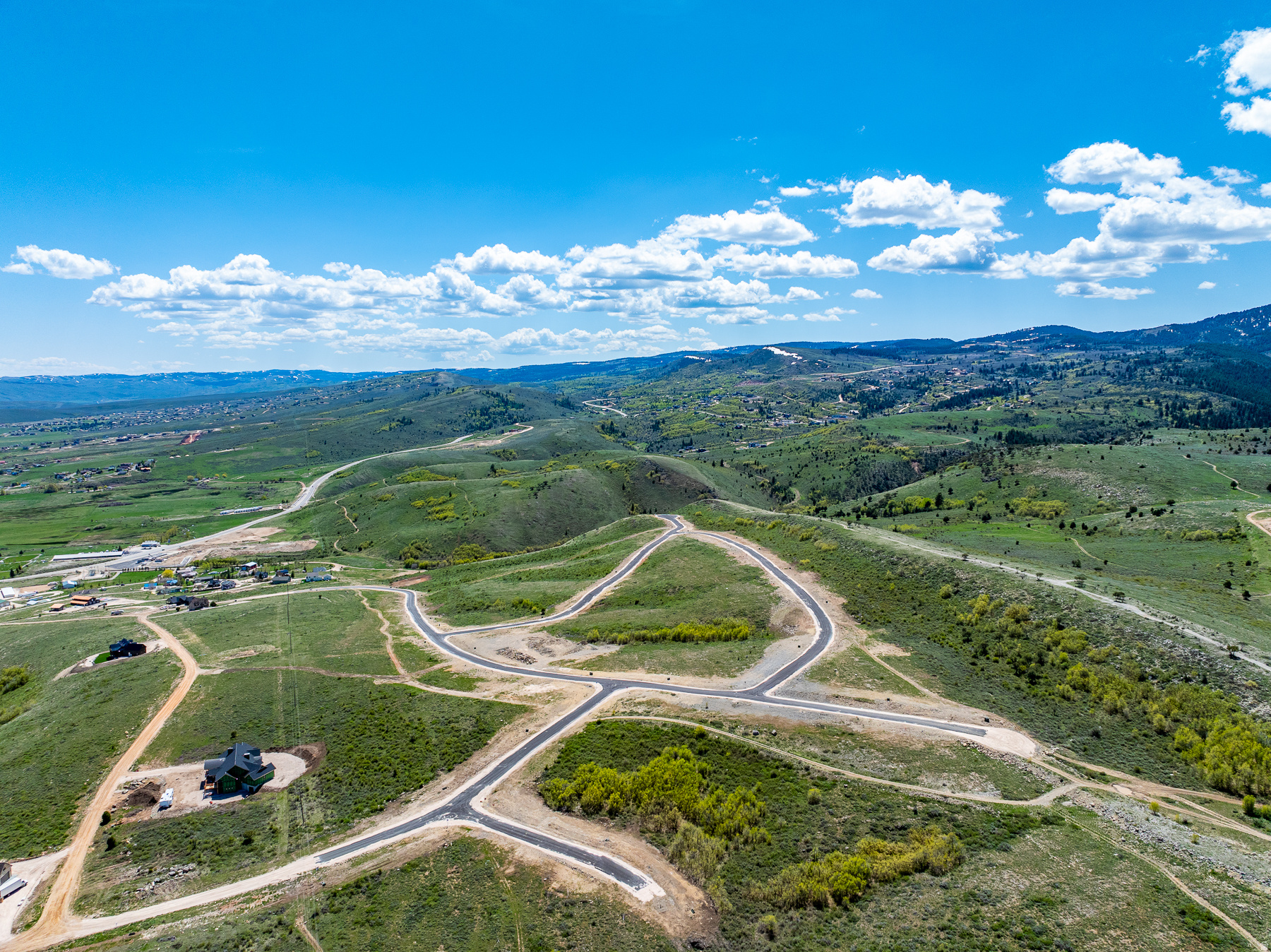 LAKEVIEW @ BL - Land