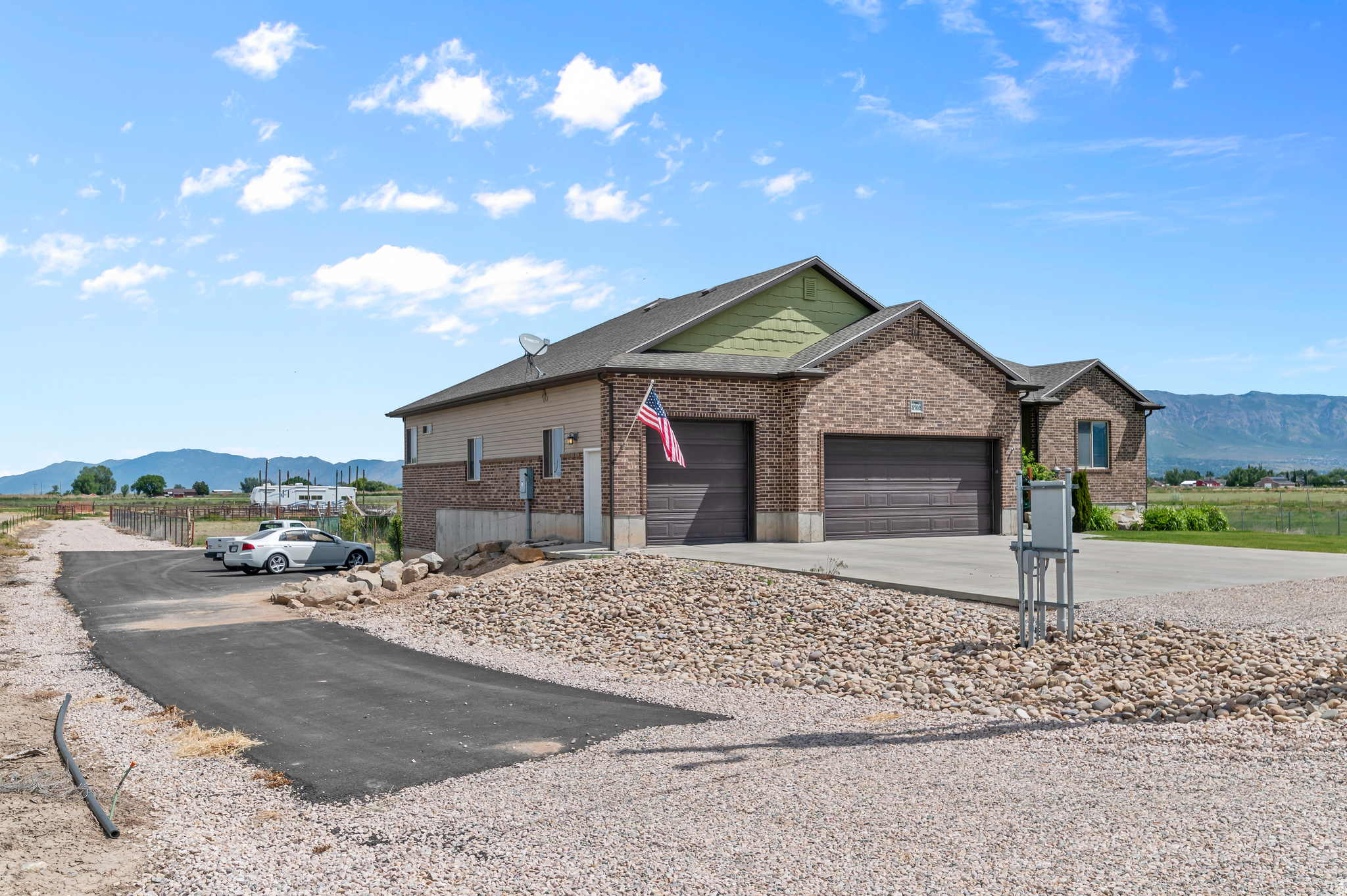 FREMONT 2 - Residential