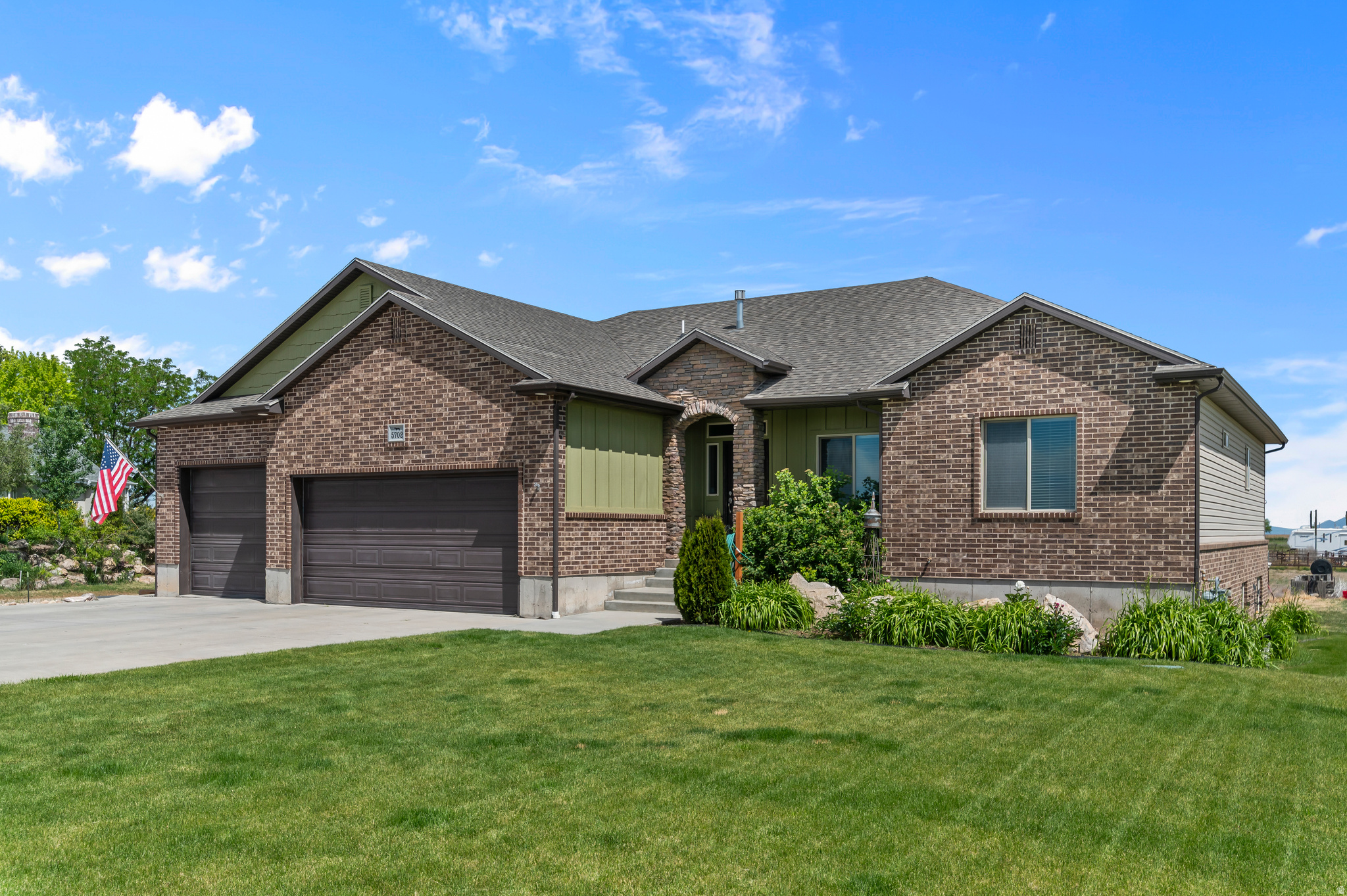 FREMONT 2 - Residential