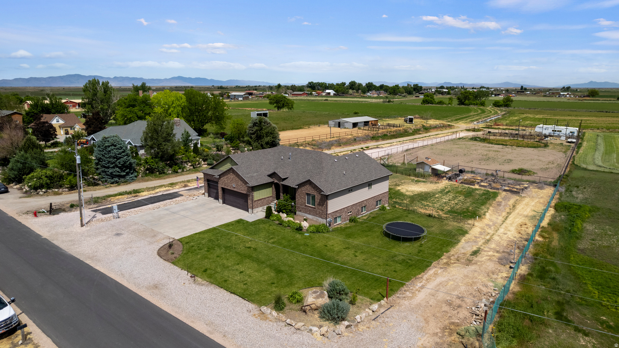 FREMONT 2 - Residential