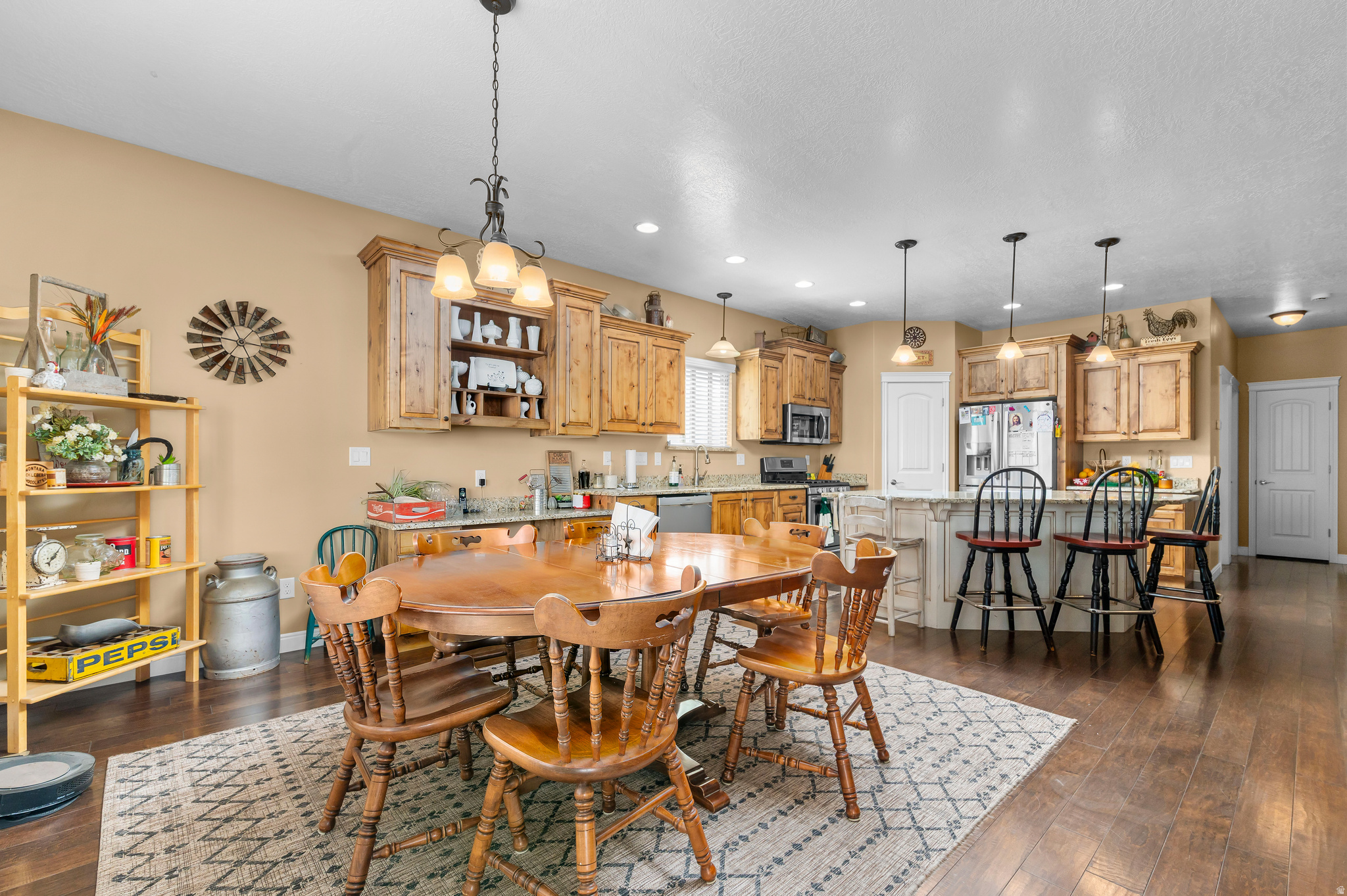 FREMONT 2 - Residential