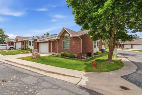 Tiny photo for 991 E 5750 S, South Ogden, UT 84405 (MLS # 2166263)