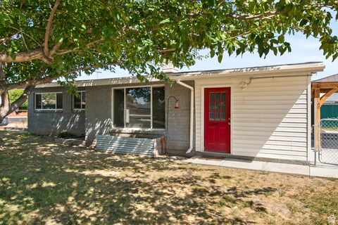 Tiny photo for 3111 S BEAVER ST, West Valley City, UT 84119 (MLS # 2111464)