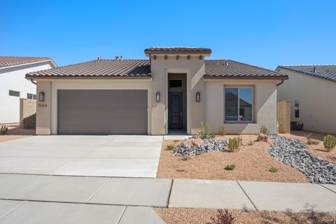 Photo of 1584 N ASCENT ST #143, Washington, UT 84780 (MLS # 2150206)