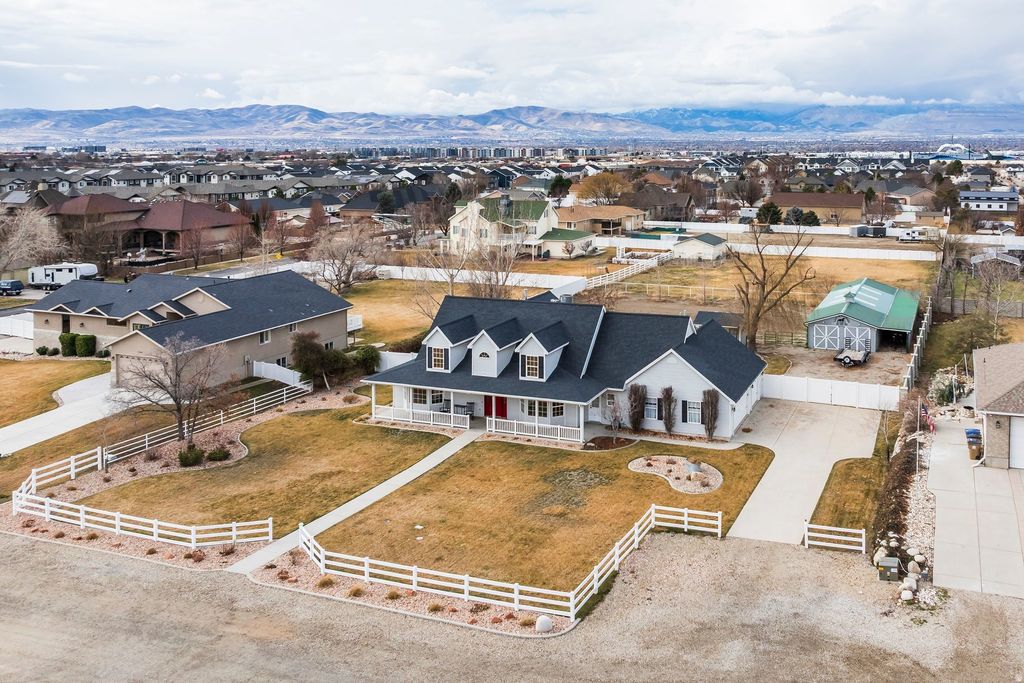 Photo of 12062 S 540 E, Draper, UT 84020 (MLS # 2142226)