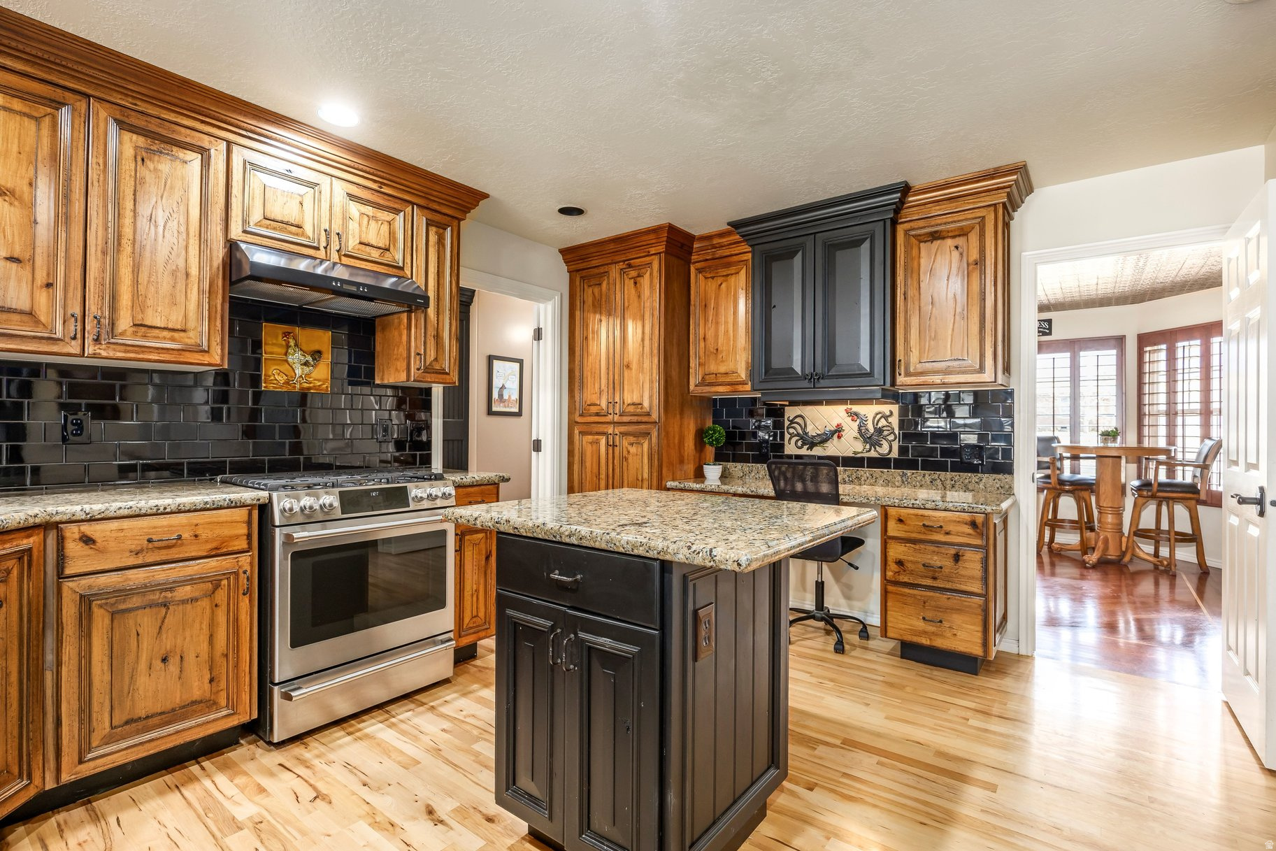 DRAPERVILLE - Residential