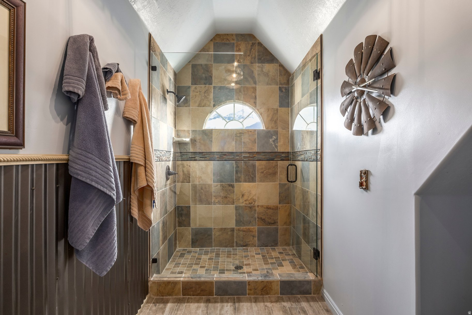 DRAPERVILLE - Residential