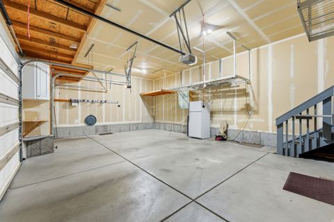 Tiny photo for 1336 E MAPLE WAY, Layton, UT 84040 (MLS # 2125620)