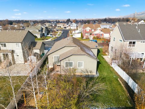 Tiny photo for 1336 E MAPLE WAY, Layton, UT 84040 (MLS # 2125620)