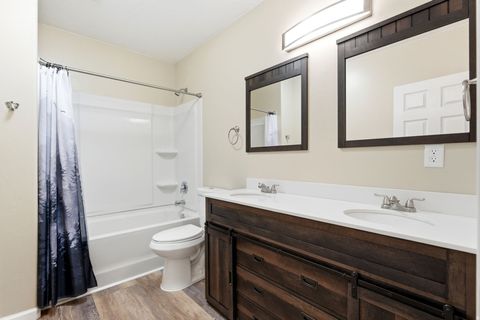 Tiny photo for 1336 E MAPLE WAY, Layton, UT 84040 (MLS # 2125620)