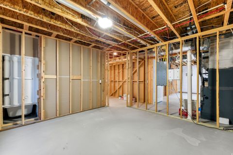 Tiny photo for 1336 E MAPLE WAY, Layton, UT 84040 (MLS # 2125620)