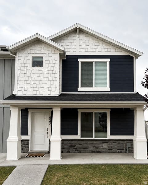 Townhouse For Sale - 937 E Hercules Ct<br/> Layton, UT 84040