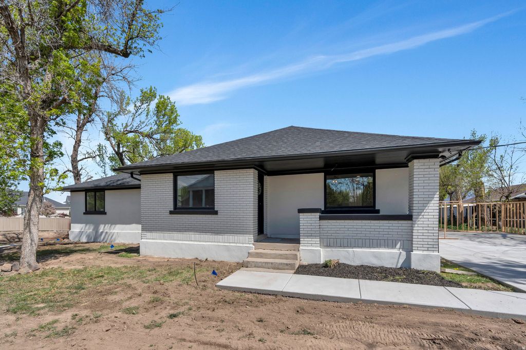 Photo of 12191 S 3600 W, Riverton, UT 84065 (MLS # 2149705)
