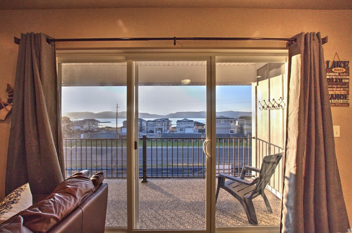 LEGACY BEACH - Residential