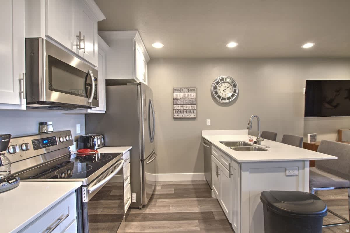 LEGACY BEACH - Residential