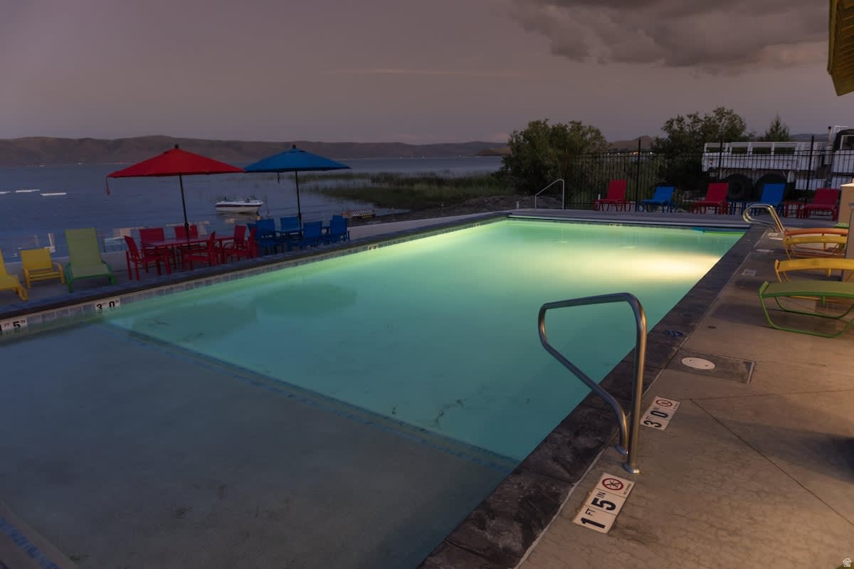 LEGACY BEACH - Residential