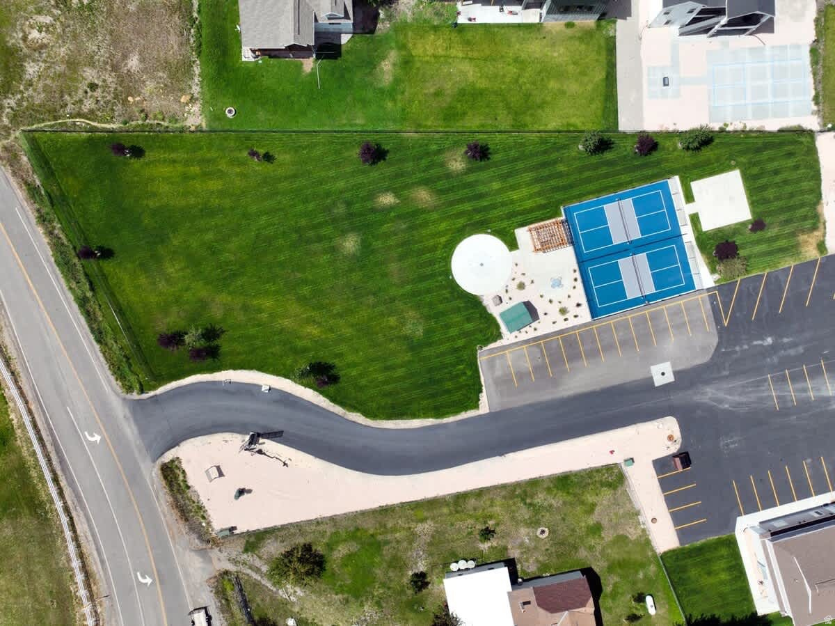 LEGACY BEACH - Residential